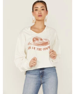 Miss Me Women's Dibs On The Cowboy Graphic Cropped Pullover Hoodie