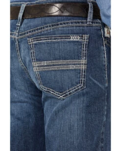 Cinch Men's Grant Medium Wash Relaxed Bootcut Performance Jeans -Western Cowboy World 2000373442 402 P4
